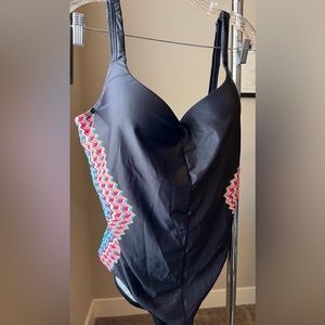 SHEIN - One piece Swimsuit - Black/Multicolored 1XL